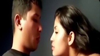 The Indian Beautiful Couples Are Very Attractive Homemade Hd Sex Tape.