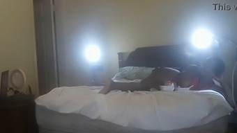 Ebony Milf'S Pussy Gets Pleasured In Amateur Video
