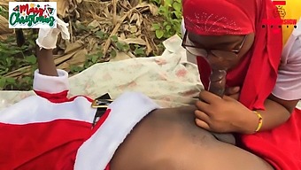 Nigerian Farm Couple'S Romantic Christmas Sex Scene. Subscribe To Red.