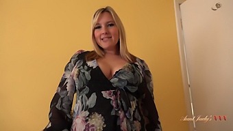 Aunt Judy'S Xxx - Charlie Rae, Your Voluptuous Landlady Needs A Morale Boost (In Pov)