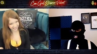 Lilly Laclare Reveals How To Succeed As A Webcam Model Without Social Media
