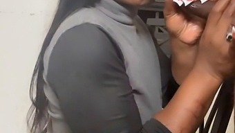 Stepbrother’s Oral Sex Skills Are Very Good And I Came In Two Minutes.